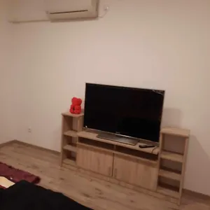  Apartman Tisza